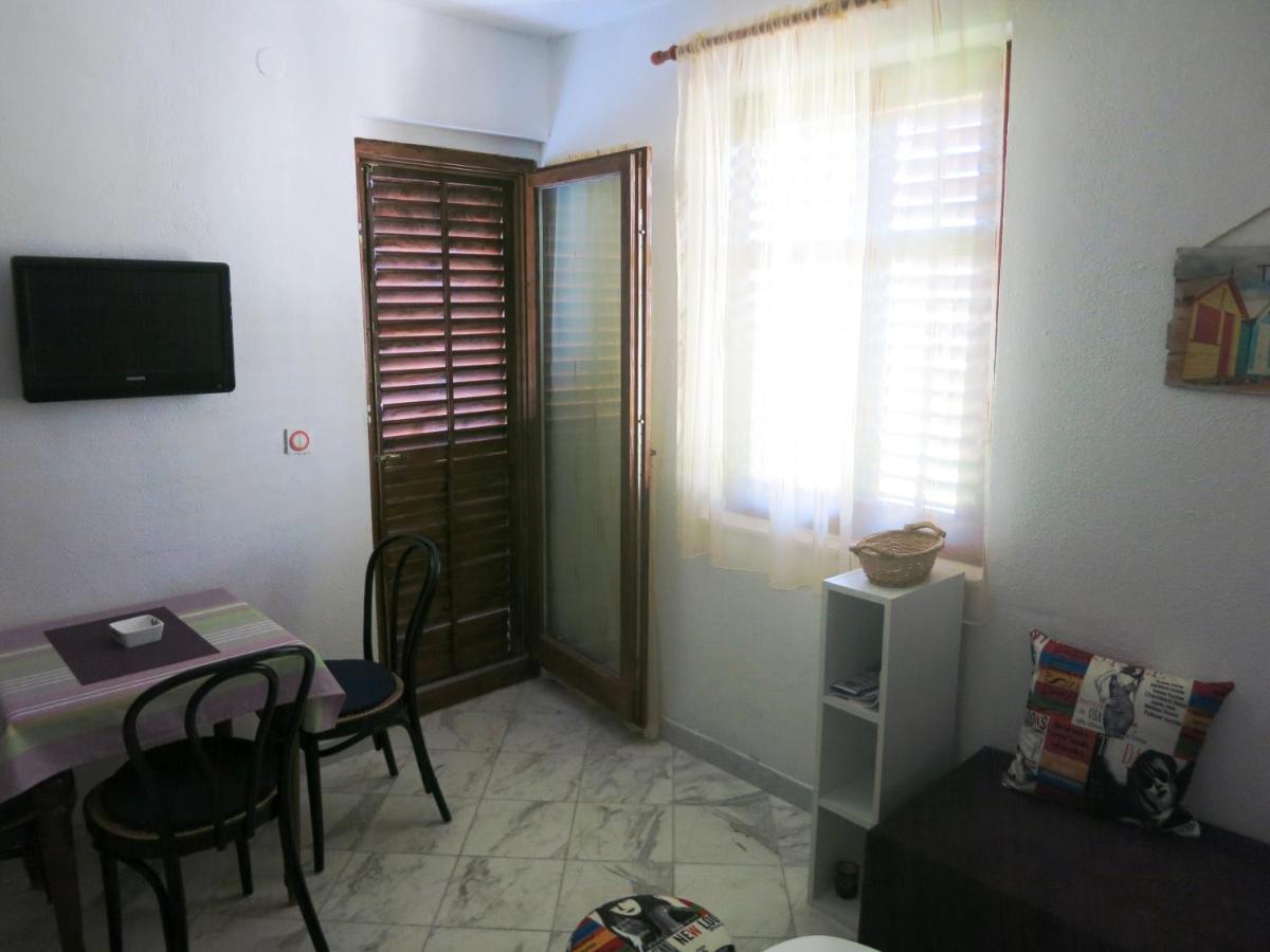 רוגוזניצה Apartments Delibasic מראה חיצוני תמונה